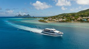 Comment se rendre aux Saintes depuis la Guadeloupe : ferries, horaires et conseils 2026